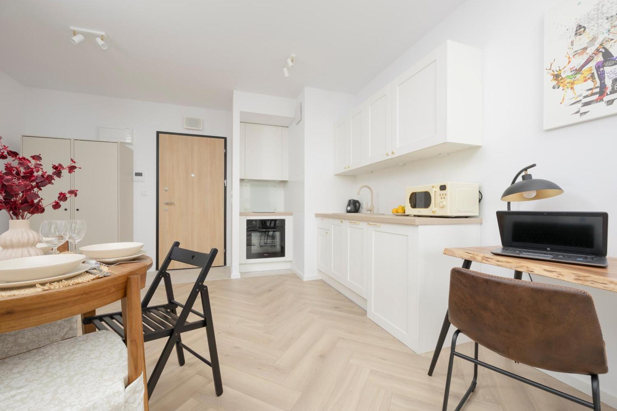 Modern Apartment With Balcony Near Aleje Jerozolimskie By Noclegi Renters Varsavia Esterno foto