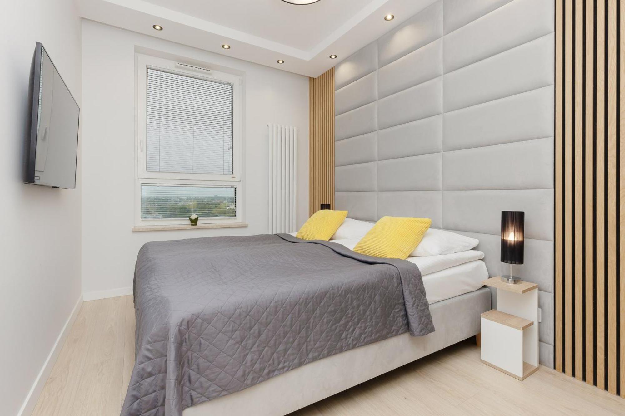 Modern Apartment With Balcony Near Aleje Jerozolimskie By Noclegi Renters Varsavia Esterno foto